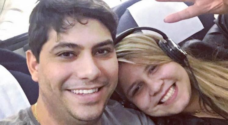 Empresário explica término com Marília Mendonça: 'CONTINUAMOS AMANDO UM AO OUTRO'